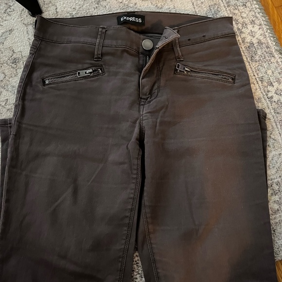 Express Legging Jeans - Picture 2 of 4